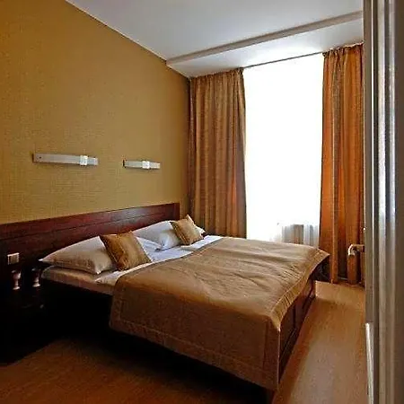 U Stare Pani - At The Old Lady Hotel Praha