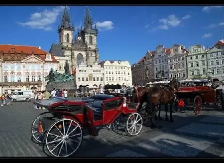 U Stare Pani - At The Old Lady Hotel 4*