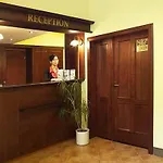 U Stare Pani - At The Old Lady Hotel 4*